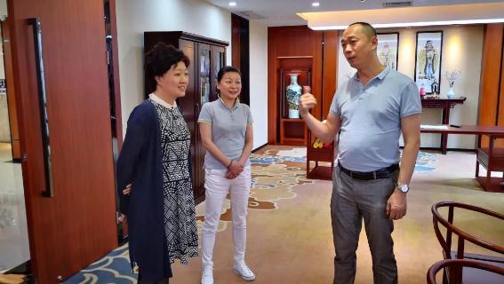赣江南昌经开区领导受邀访问c7娱乐加速器，为优质项目落地南昌创造新机遇